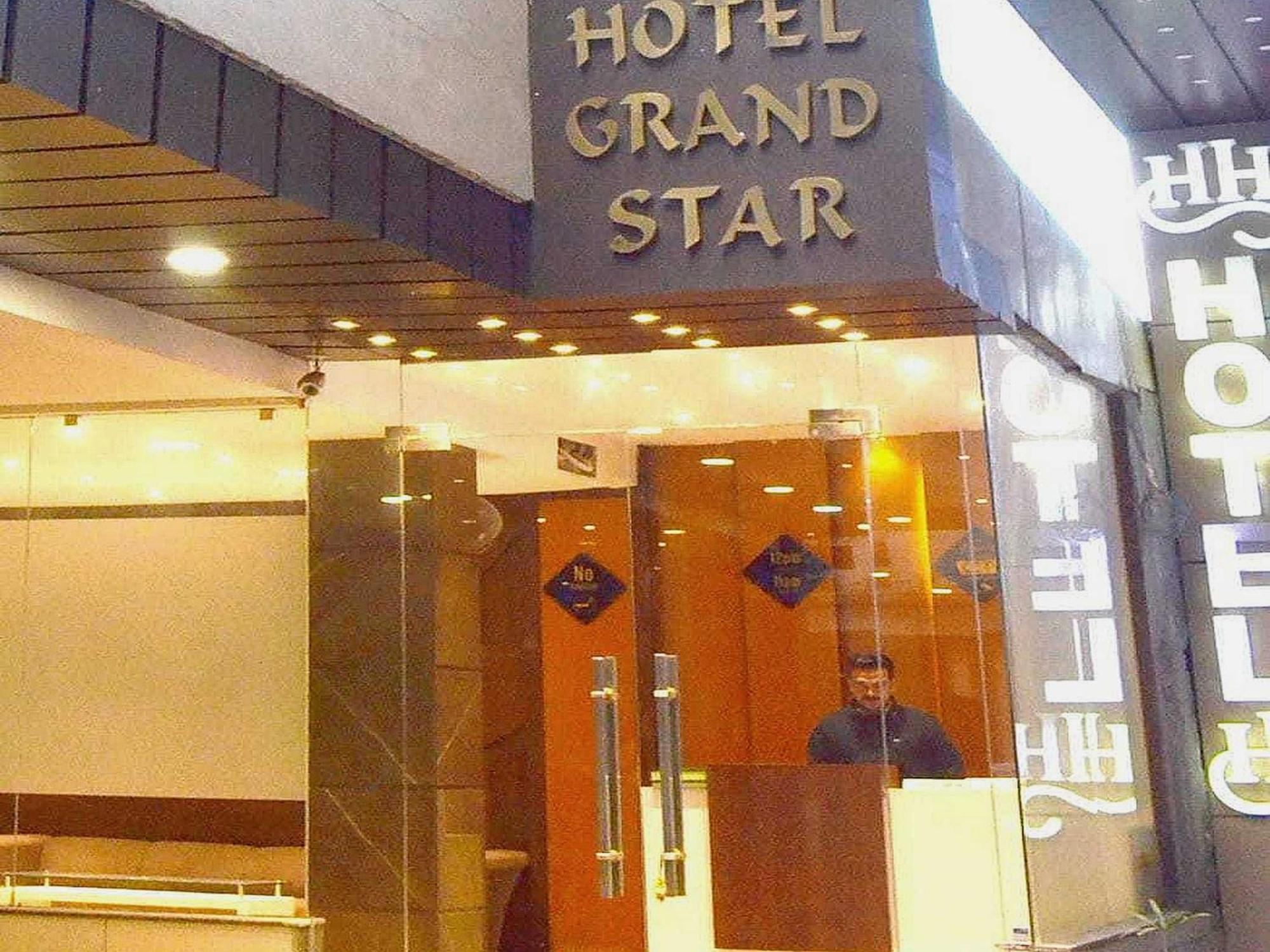 Hotel O Grand Star Amritsar Exteriör bild