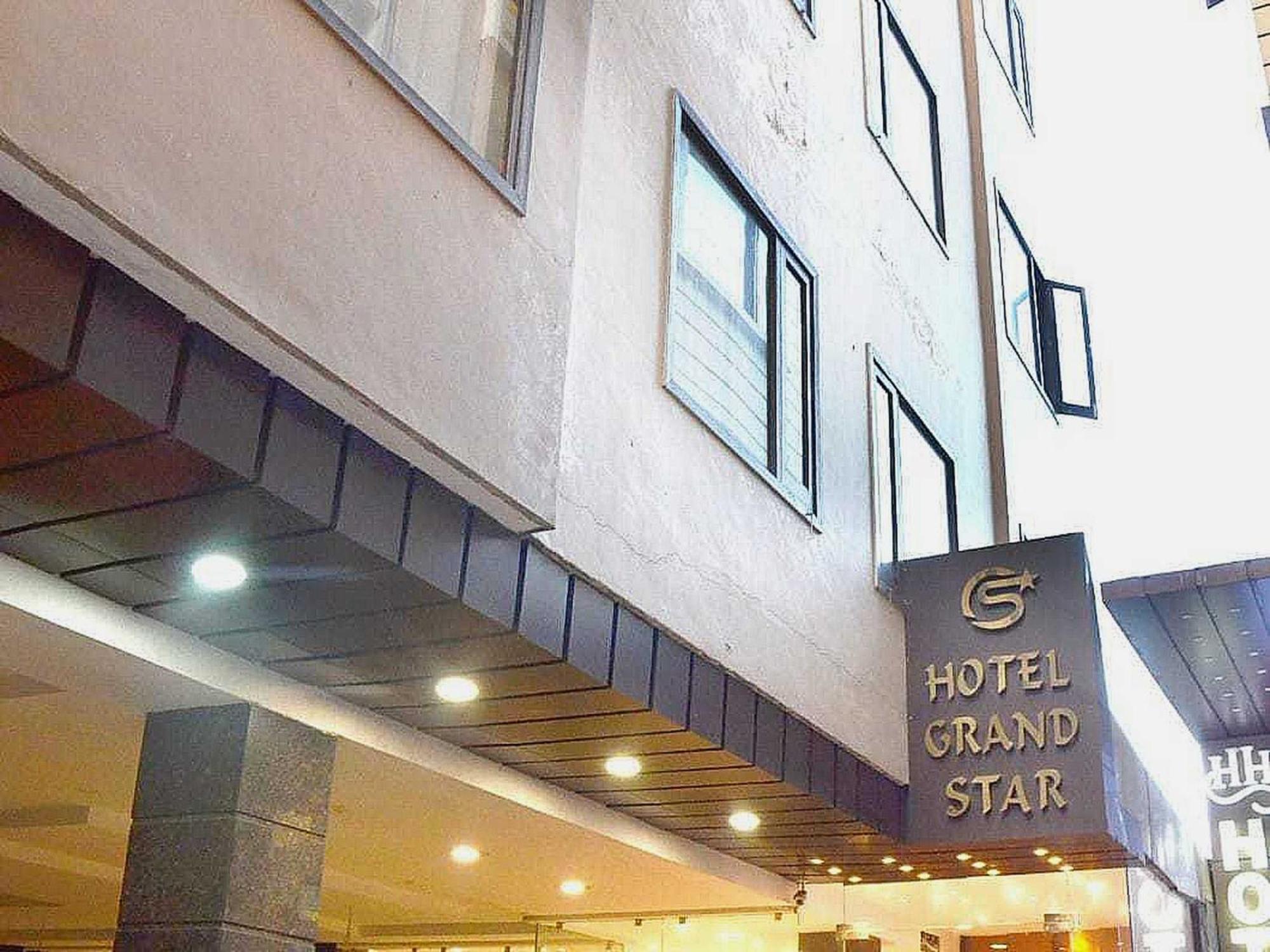 Hotel O Grand Star Amritsar Exteriör bild