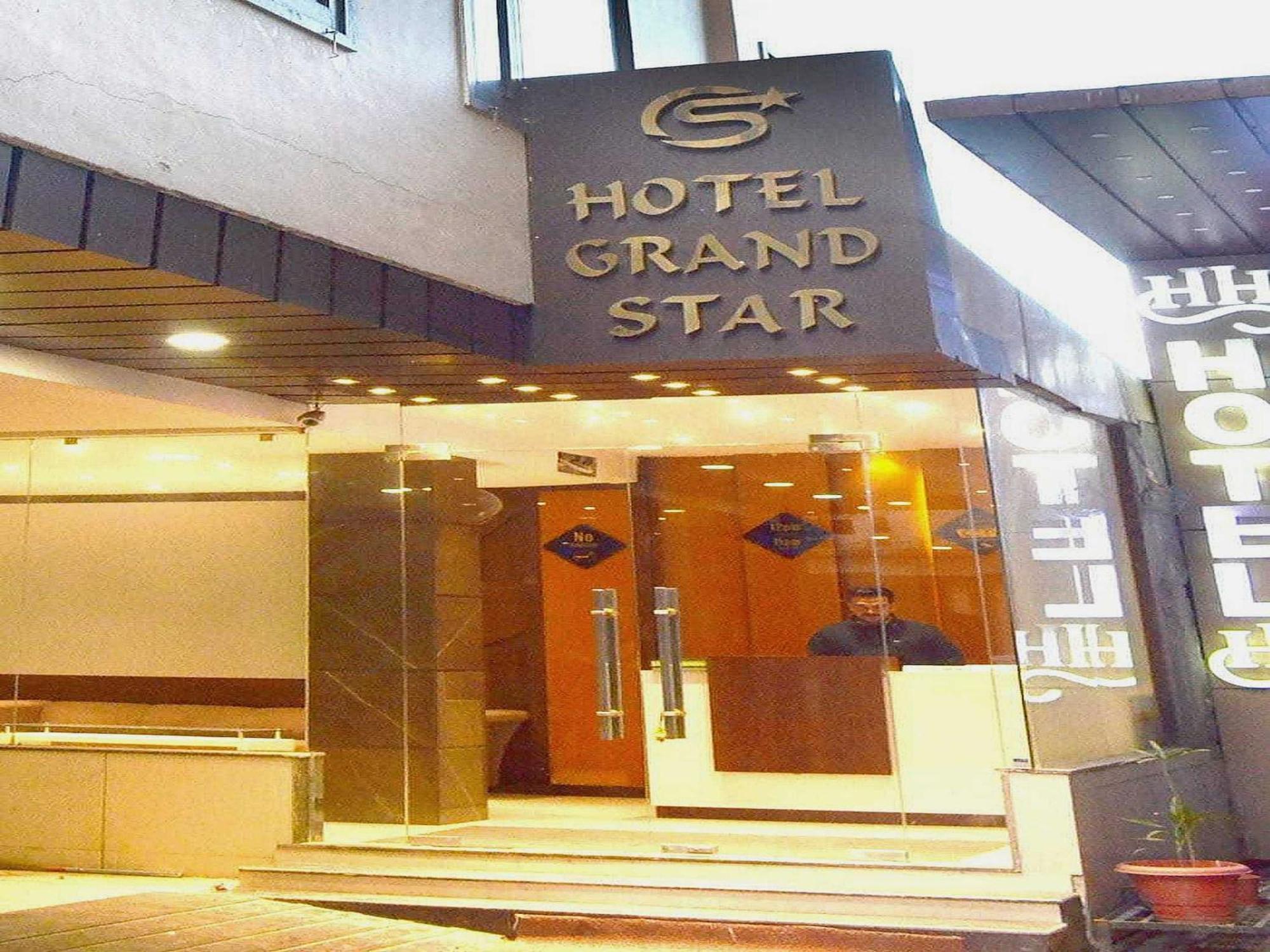 Hotel O Grand Star Amritsar Exteriör bild